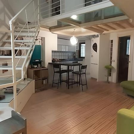 La Casa Nel Cortile-Free Parking Apartment Milano Ngoại thất bức ảnh